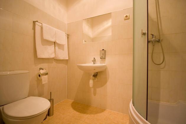 Hotel Kandava Кандава Стая снимка